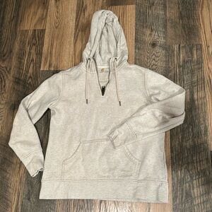 Women’s Carhartt 1/4 Zip Hooded Sweatshirt size L (10-12)